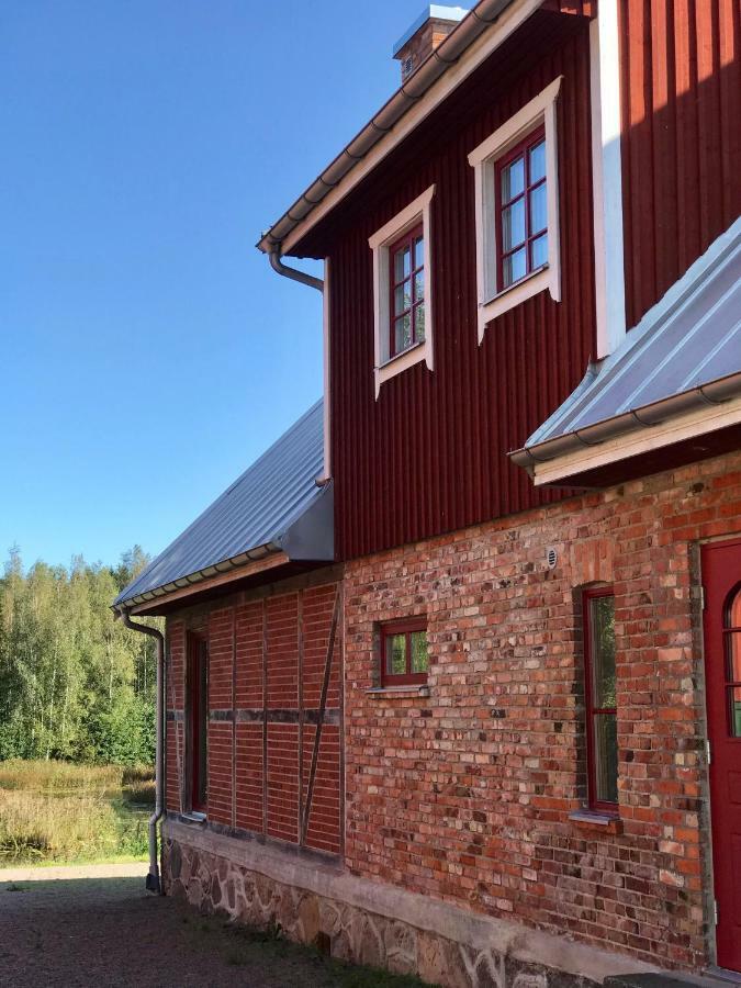 Sjoeborg Saeng & Bassaeng Acomodação com café da manhã Munka-Ljungby Exterior foto
